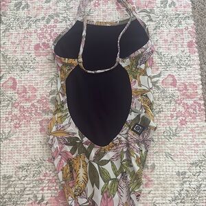 Jolyn Brandnon 2” onesie size 26